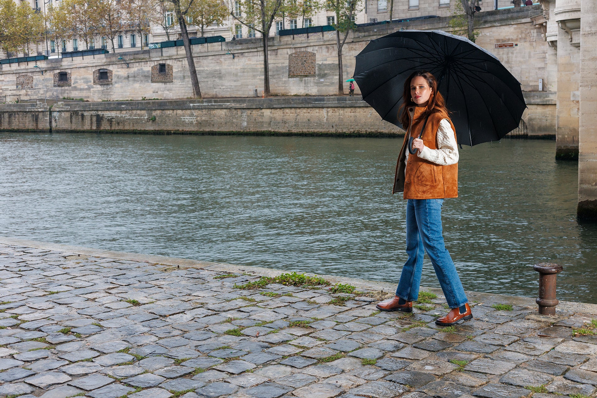 leather dress shoes in rain Is the rain ruining your dress shoes? Probably, but here's how to protect them