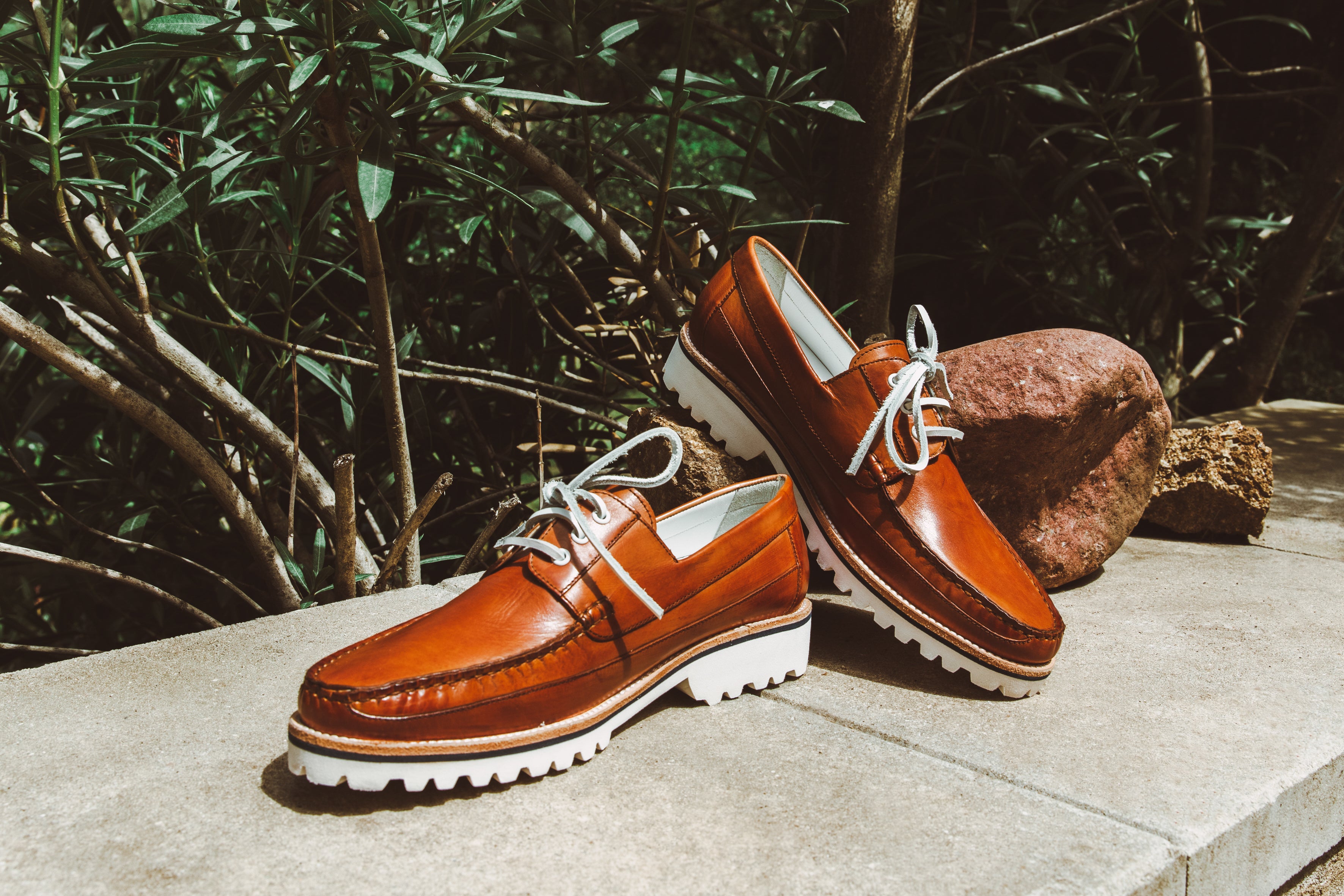 Men's boat shoes: how to wear them this summer? – Melvin & Hamilton