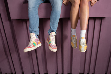 How to Style Colored Sneakers: Ultimate Tips for Trendy Looks