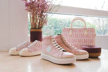 Women's sneakers and handbag in pastel colours Melvin & Hamilton