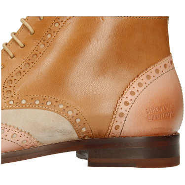 Betty 13