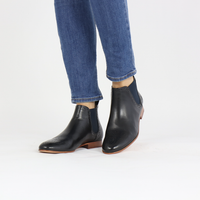 Sally 16|model